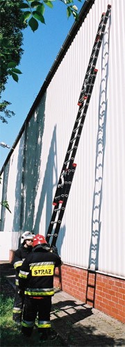 Ratownicza drabina trzyprzęsłowa, trzyosobowa DNW 3080/3